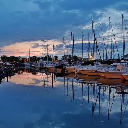 A Few Steps From The With Shared Pool * Porto Santa Margherita di Caorle