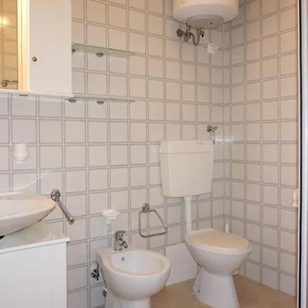 A Few Steps From The With Shared Pool Apartament