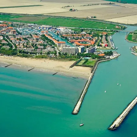 A Few Steps From The With Shared Pool * Porto Santa Margherita di Caorle